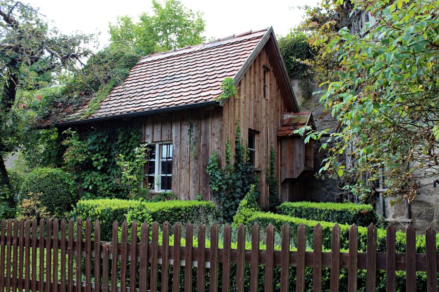 Studio de jardin en kit, un nouvel habitat livré monté !