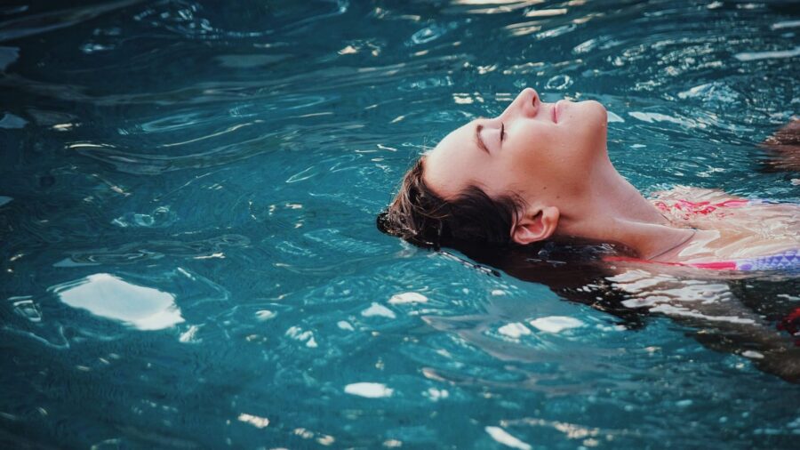 Les clés pour hiverner, profiter de la piscine en hiver