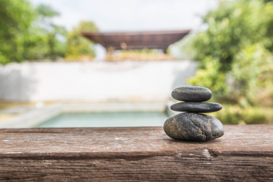 Créez une ambiance paisible avec la déco zen pour jardin