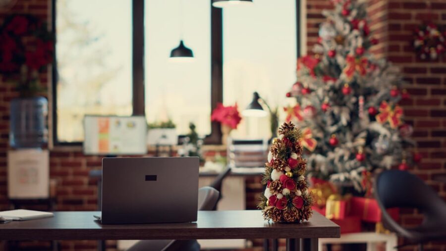 5 idées de décoration de Noël pour les bureaux