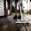Nettoyage d'une terrasse en bois