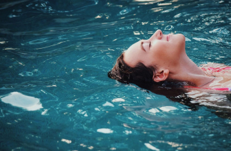 Les clés pour hiverner, profiter de la piscine en hiver